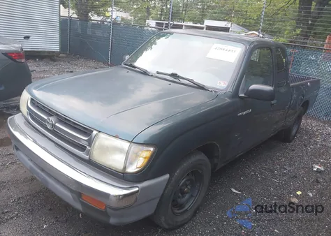 1998 Toyota Tacoma Xtracab z USA, uszkodzony, nr VIN 4TAVL52N7WZ049067